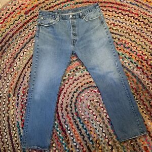 Levi's 501 Classic Straight Fit Jeans